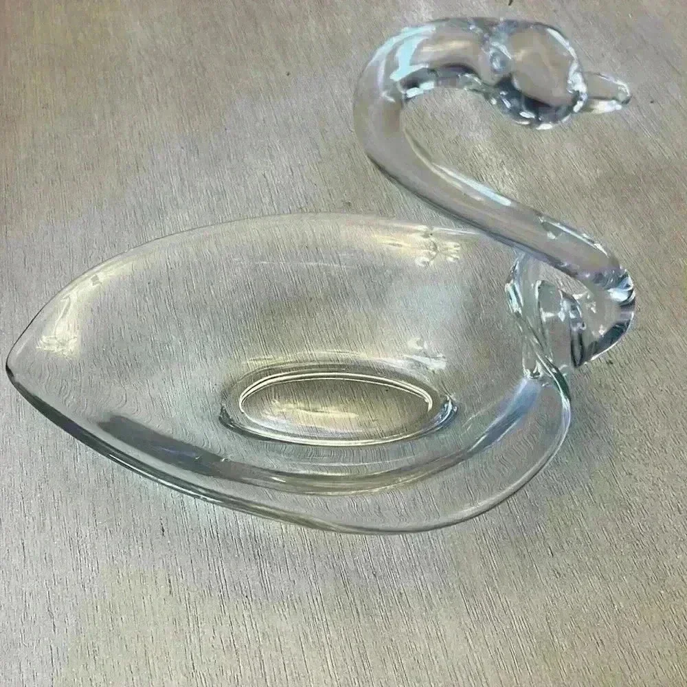 Vintage Duncan & Miller swan candy dish